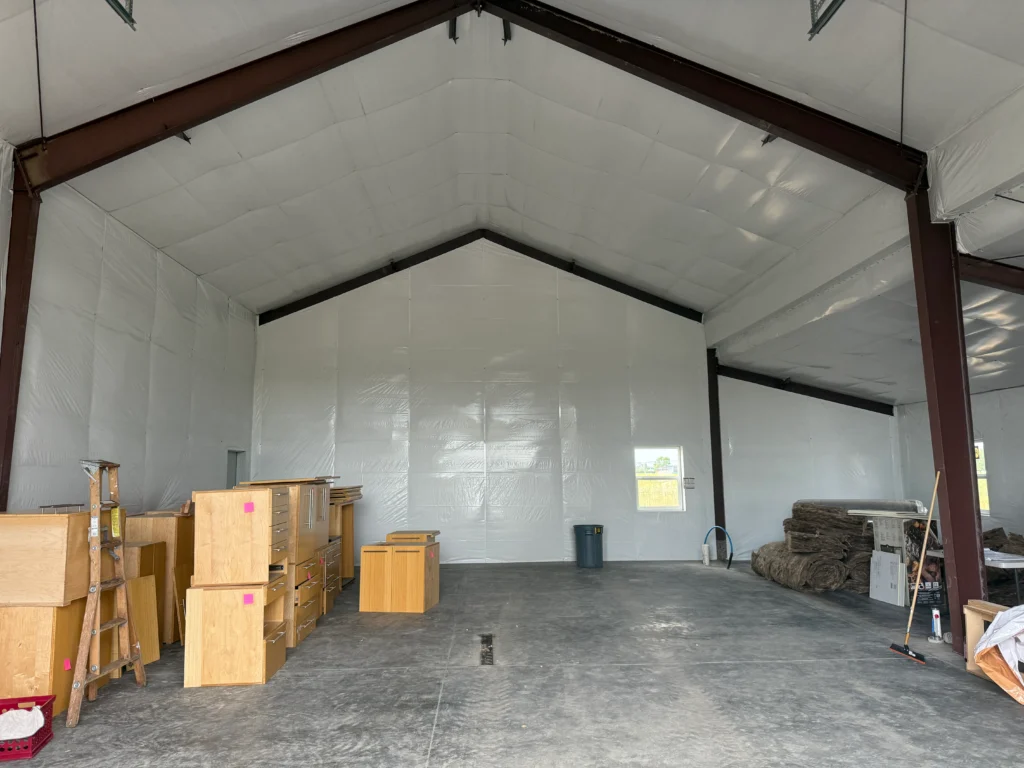 Dill Shop Inside 2